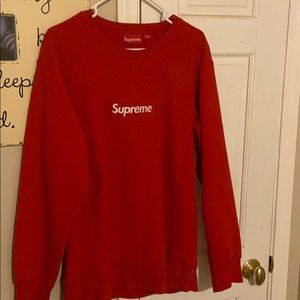 Supreme red box logo